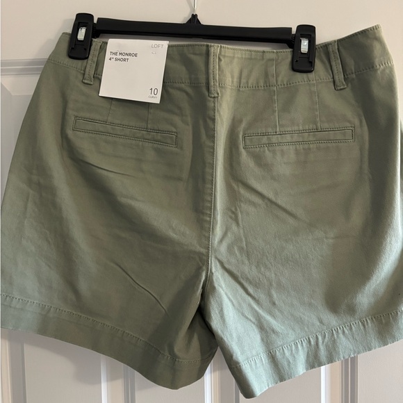 LOFT Green Bermuda Shorts Cotton Blend Classic - Picture 2 of 7